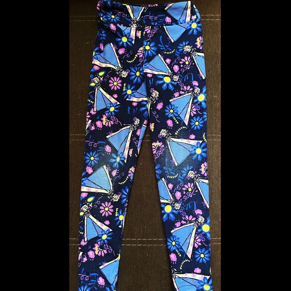Disney Collection Lularoe Leggings Size S/M